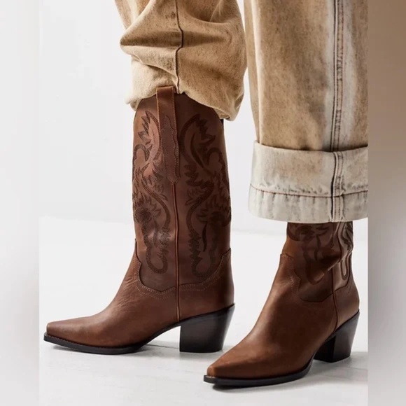 Jeffrey Campbell Dagget Western Boots - Picture 2 of 4